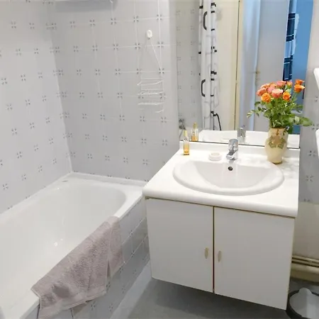 T2 Calme - Balcon - Parking - Animaux Admis - Fr-1-313-187 Bagnères-de-Luchon